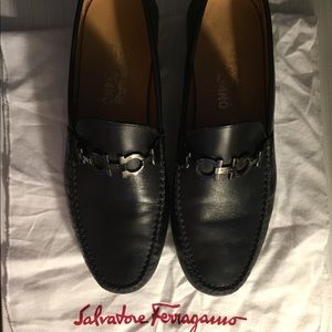 Salvatore Ferragamo Reverse Bit Driving Moc